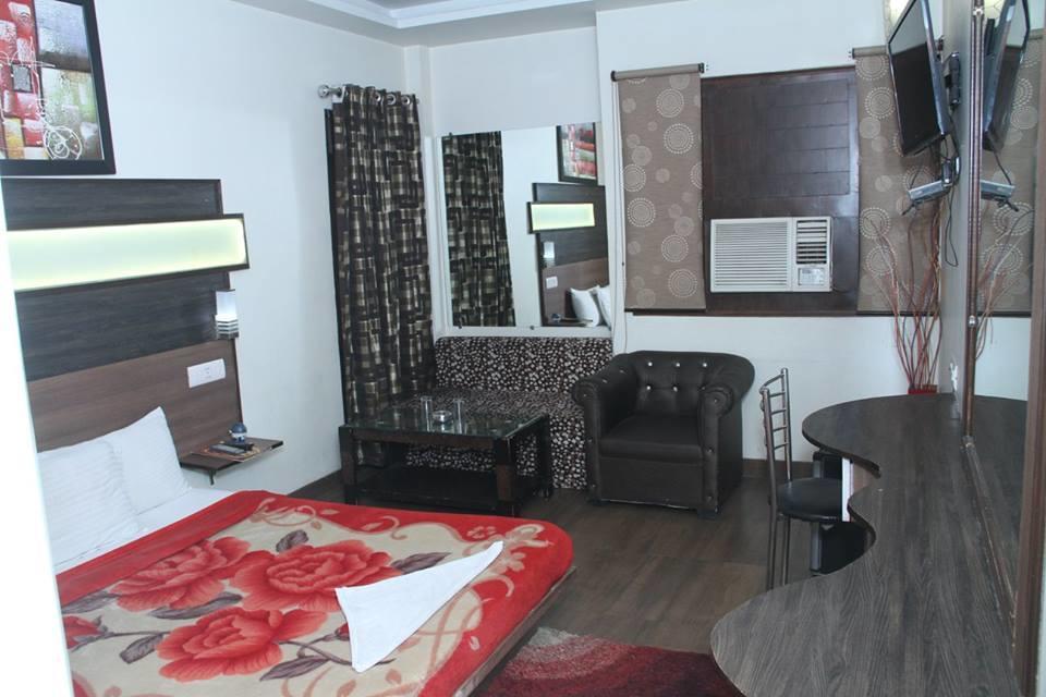 Dreamz Suites Neu-Delhi Exterior foto